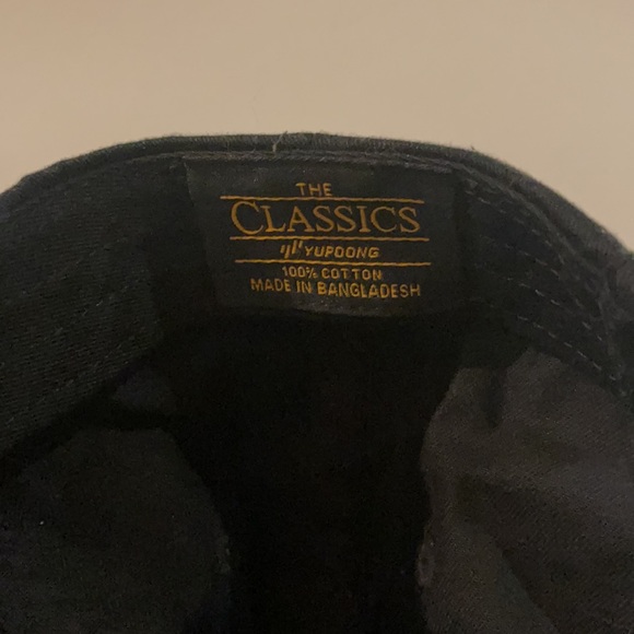 Anti Social Get Weird Hat - Picture 2 of 5